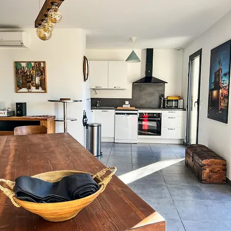 Дом отдыха L'olivette De Sommieres, Belle Maison Calme A Quelques Minutes Du Centre Historique