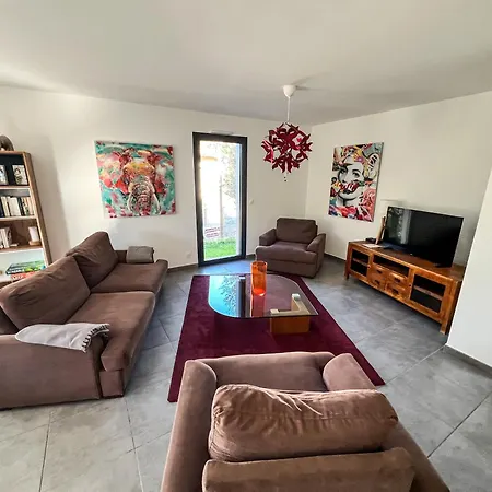 L'olivette De Sommieres, Belle Maison Calme A Quelques Minutes Du Centre Historique * Sommieres