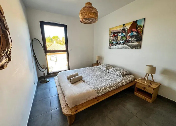 L'olivette De Sommieres, Belle Maison Calme A Quelques Minutes Du Centre Historique * Sommières